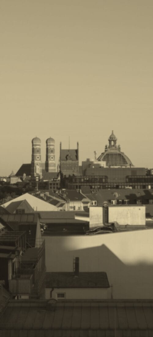 Frauenkirche und Rathauskuppel, München